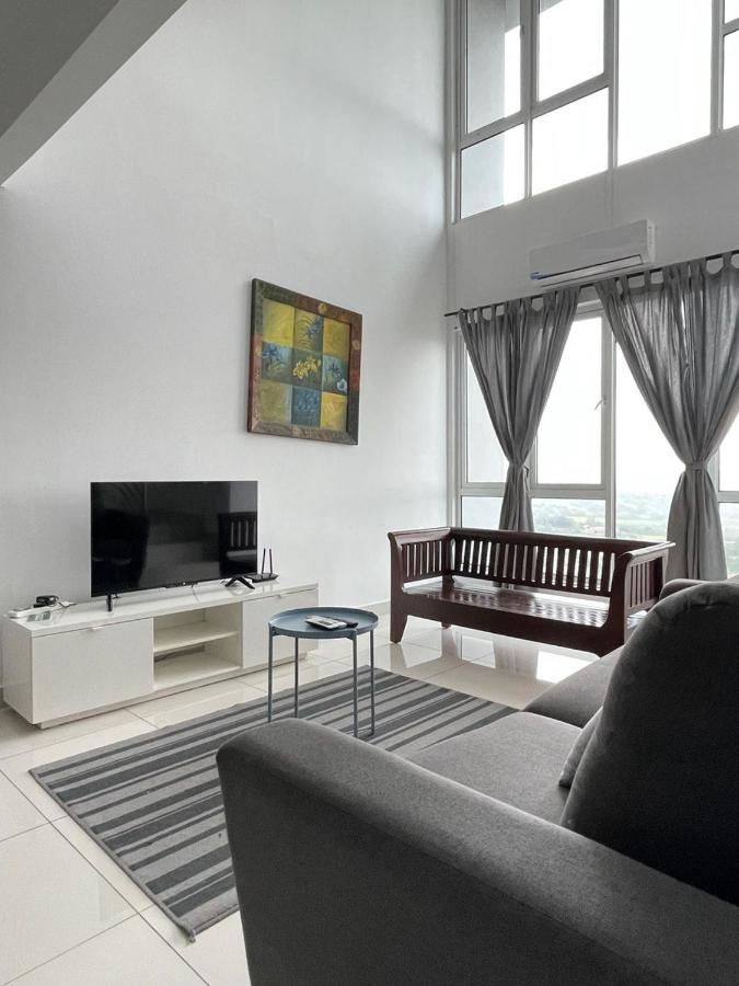 Yenni Duplex @ Decentrum, Kajang Serdang  Eksteriør bilde