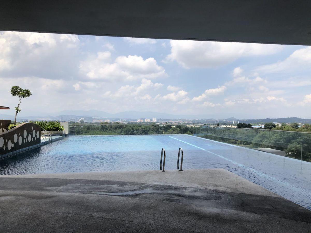 Yenni Duplex @ Decentrum, Kajang Serdang  Eksteriør bilde